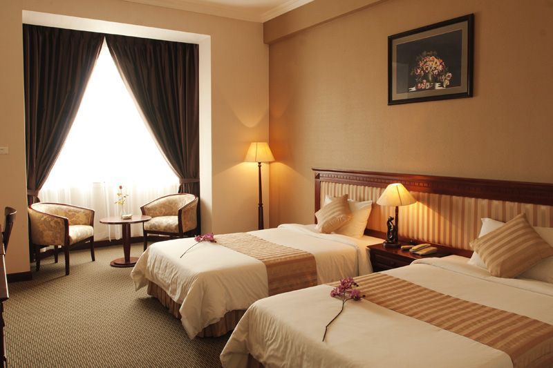 Aloha Halong Hotel 下龍 外观 照片