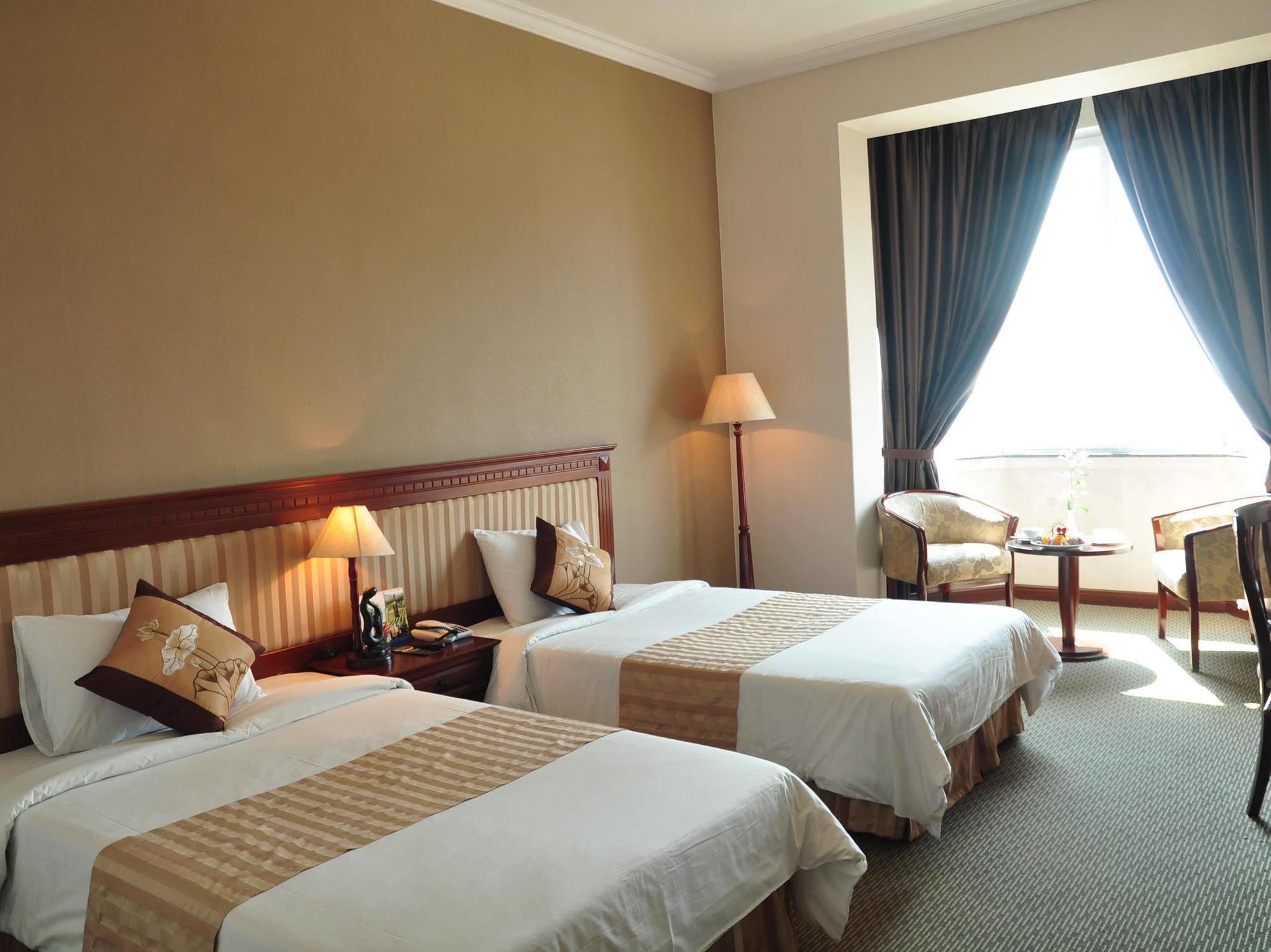 Aloha Halong Hotel 下龍 外观 照片