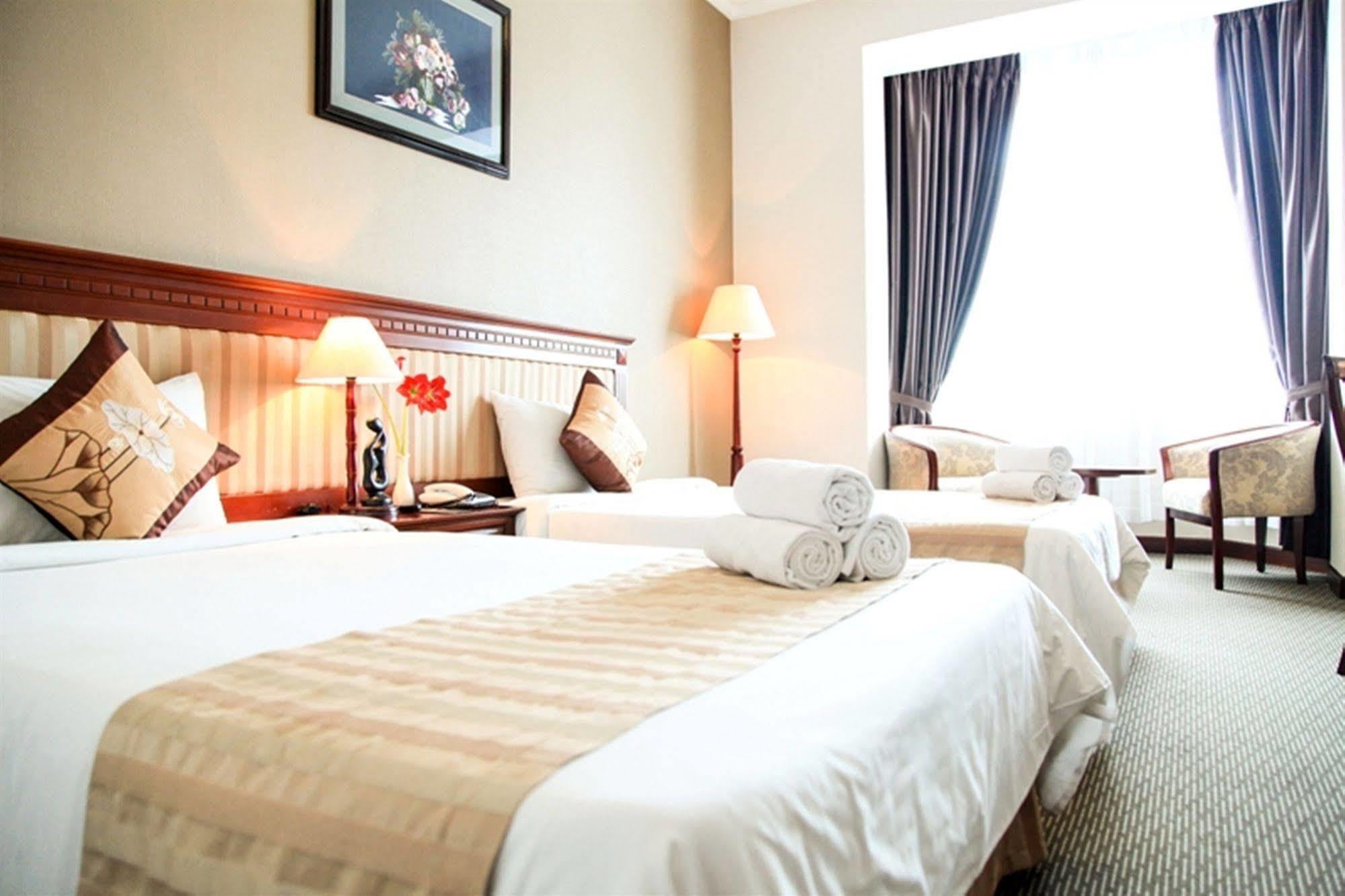 Aloha Halong Hotel 下龍 外观 照片