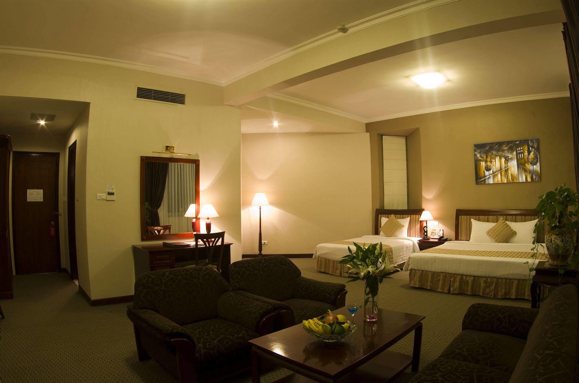 Aloha Halong Hotel 下龍 外观 照片