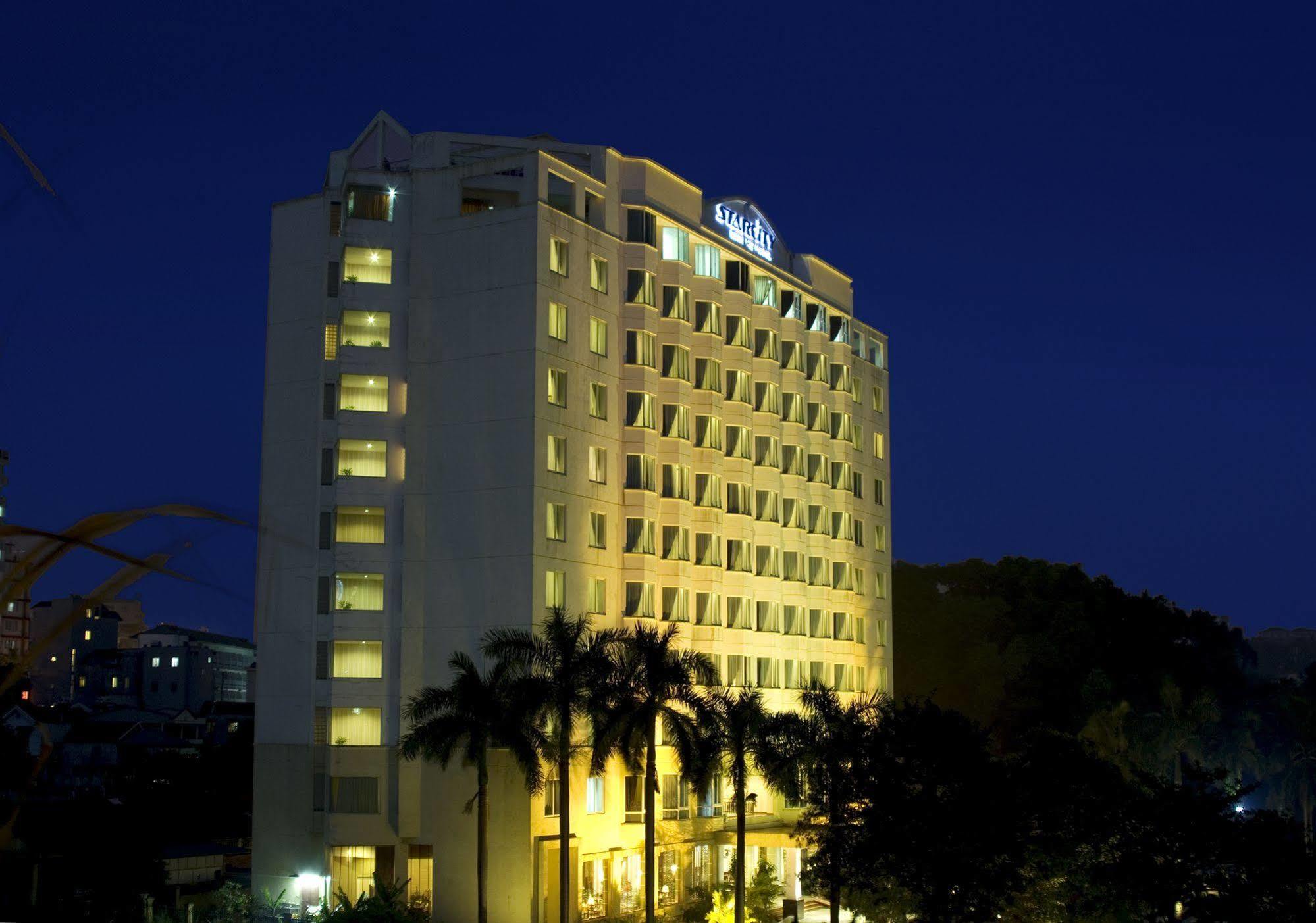 Aloha Halong Hotel 下龍 外观 照片